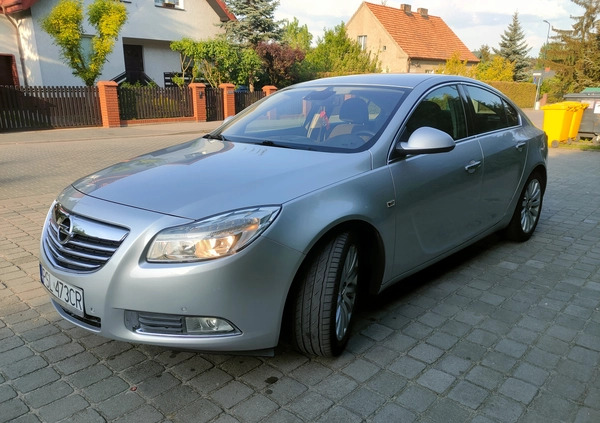 Opel Insignia cena 25900 przebieg: 212000, rok produkcji 2010 z Słupca małe 326